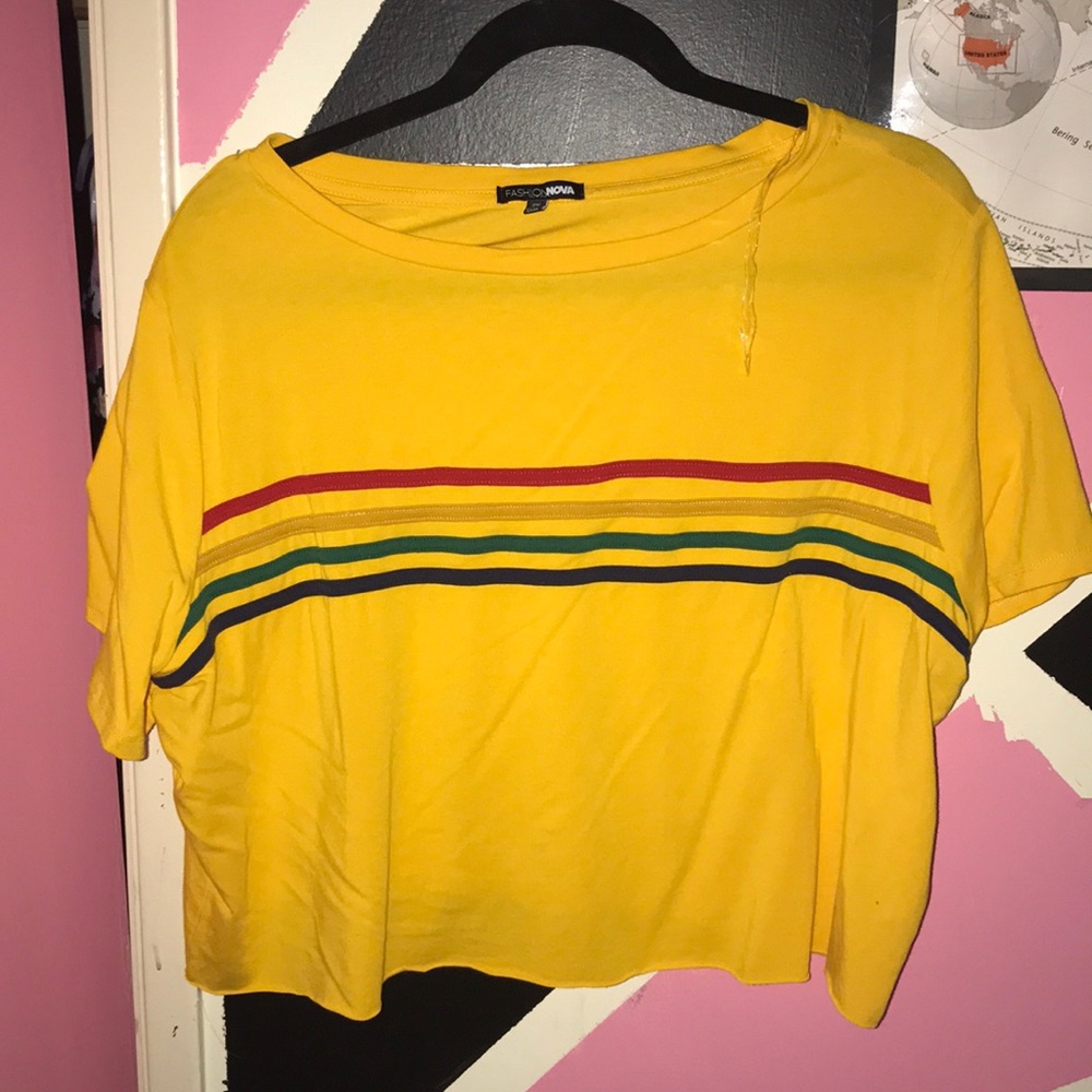 Crop Tee 🐝